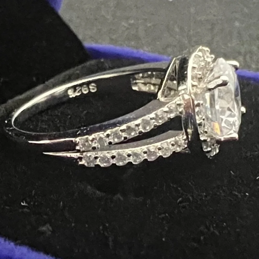 🆕 New Simulated Diamond 925 Sterling Silver Round Cut Wedding Engagement ring